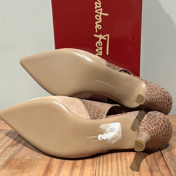 Salvatore Ferragamo Tan Slingback Heels - Picture 7 of 8